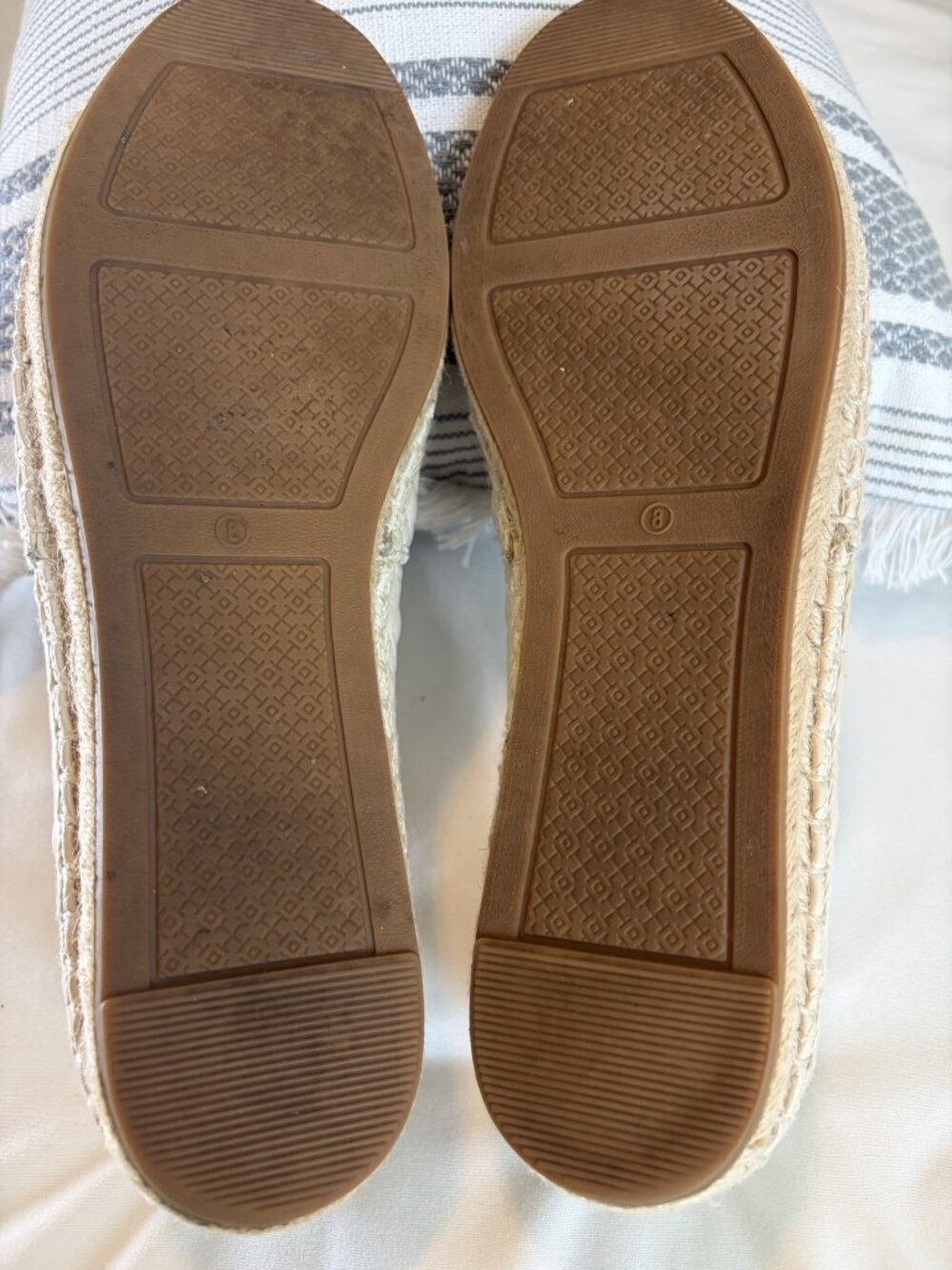 Tory Burch Cream Quilted Espadrille Flat Size 8 - Picture 7 of 10